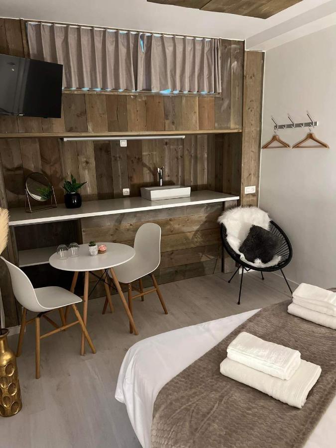 Ruime luxe kamer in centrum Brugge met badkamer! Eksteriør billede